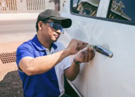 Car Locksmith in Compton, CA